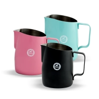 Tiamo-Tapered-Milk-Jug-450ml-Range.webp